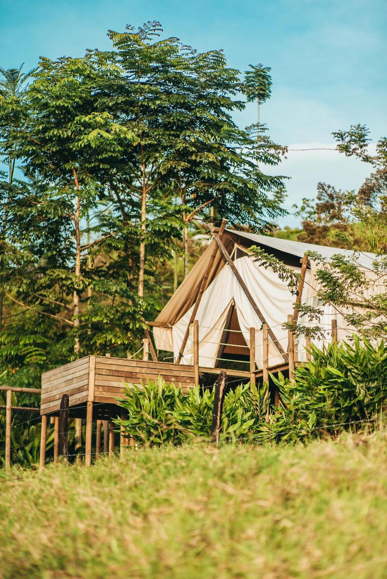 Hotel Glamping Entre Rios Calarcá Esterno foto